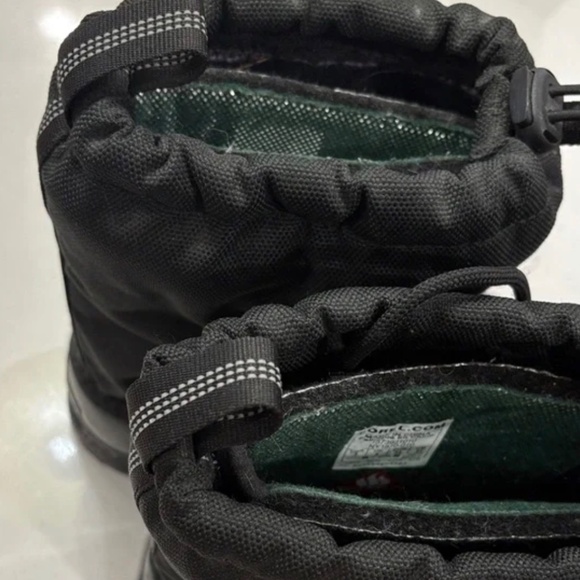 Sorel Black Insulated Snow Boots youth size 3 - Picture 3 of 6